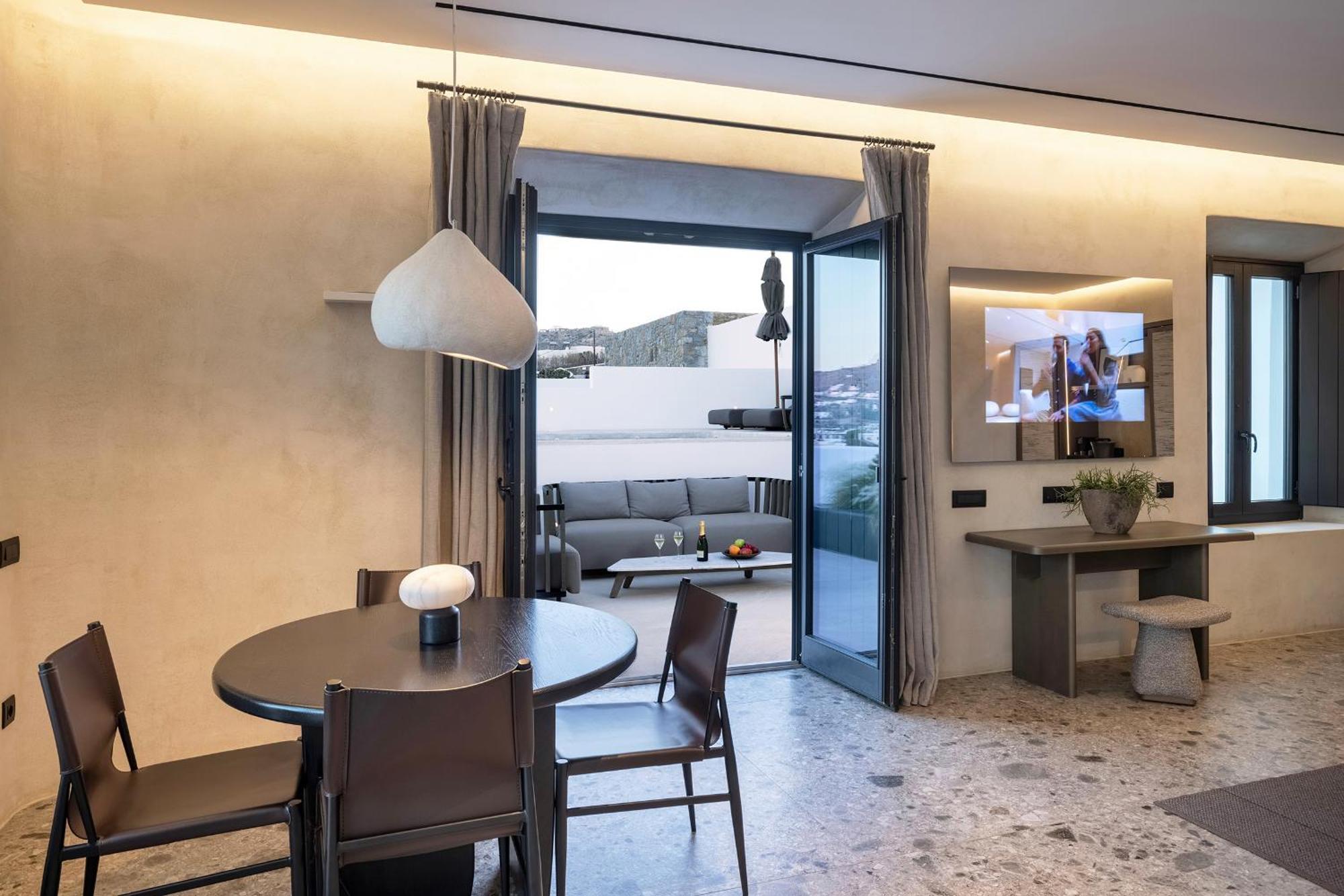 Aeonic Suites And Spa Mykonos Town Eksteriør bilde